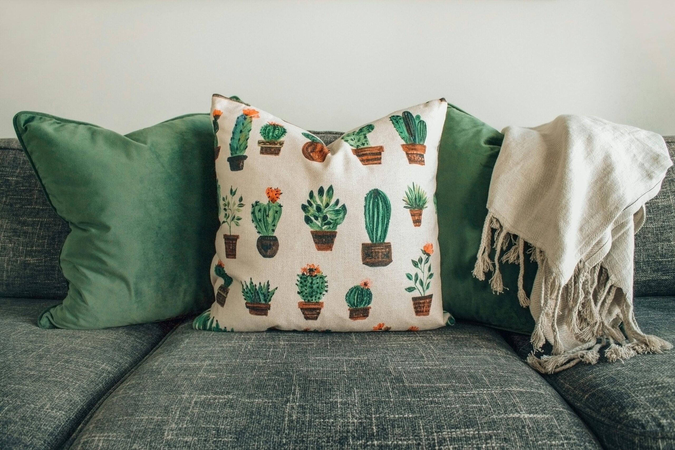 Dekoratyvinės pagalvės: Skirtos suteikti jūsų namams charakterio